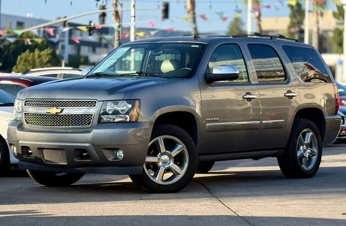 2012 Chevrolet Tahoe LTZ's photo