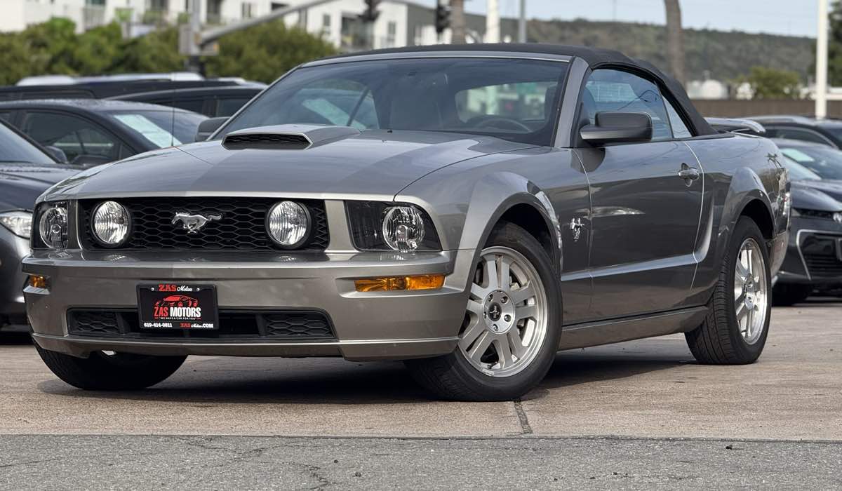 2009 Ford Mustang GT Premium's photo
