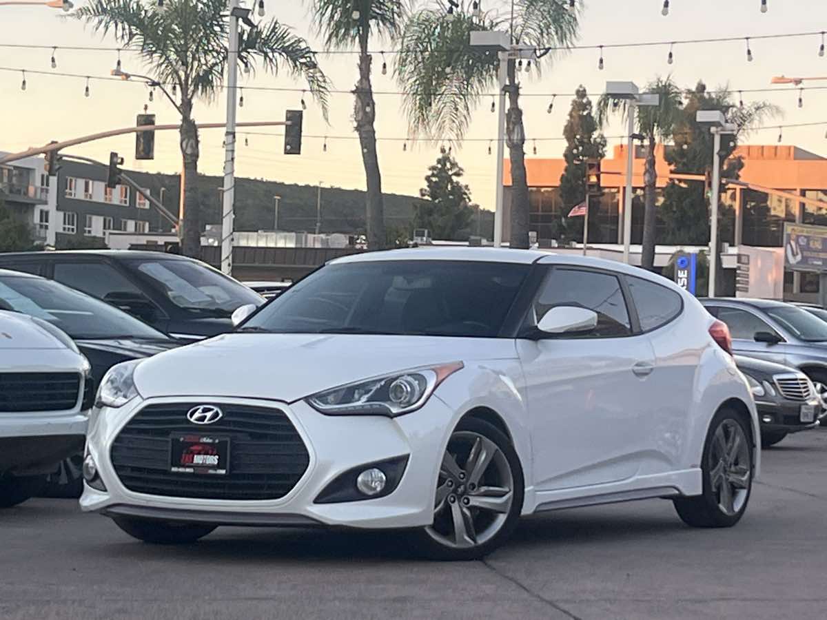2013 Hyundai Veloster Base