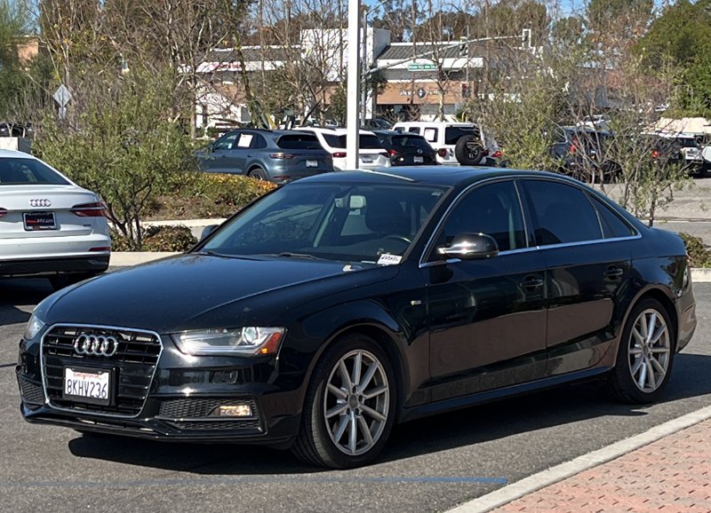2016 Audi A4 Premium Plus's photo