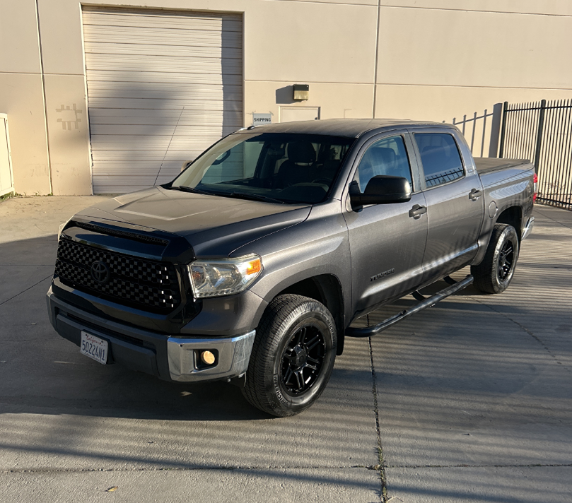 2014 Toyota Tundra SR5