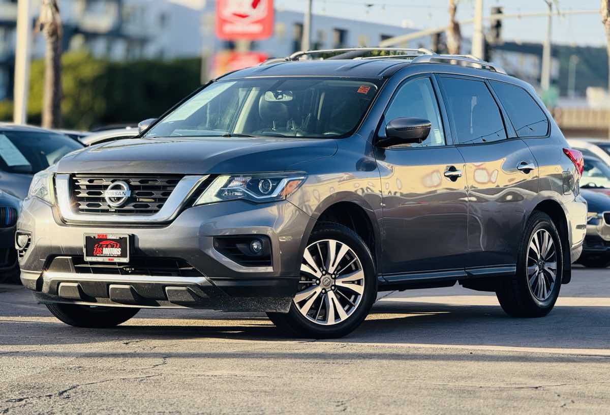 2017 Nissan Pathfinder