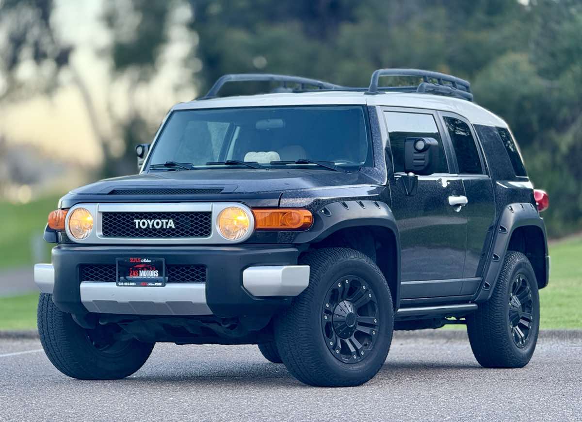 2007 Toyota FJ Cruiser Base