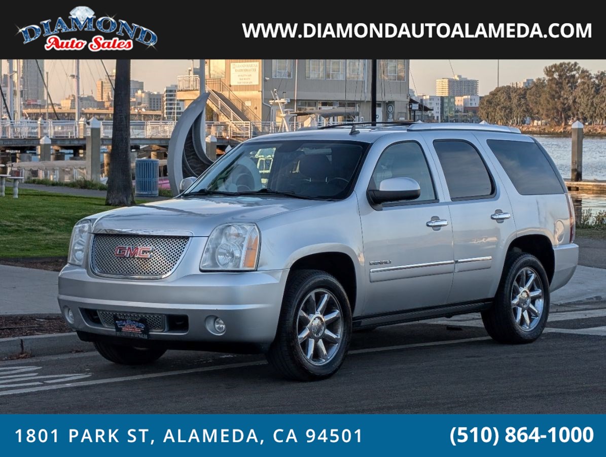 2012 GMC Yukon Denali's photo