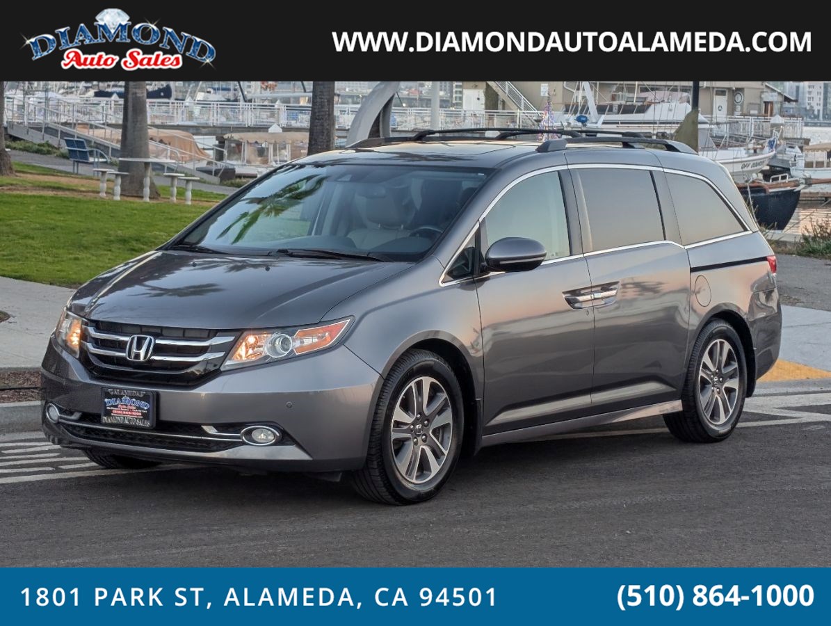 2016 Honda Odyssey Touring Elite's photo