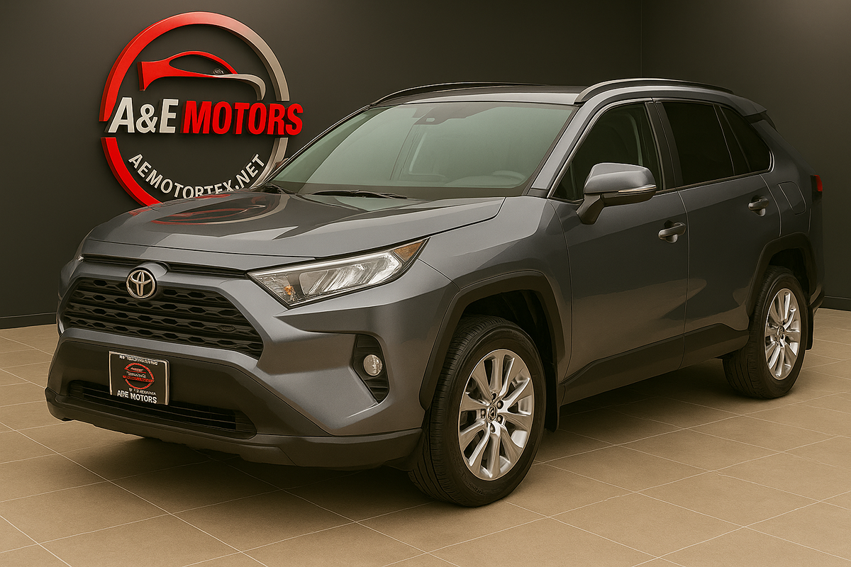 2021 Toyota RAV4 XLE Premium's photo