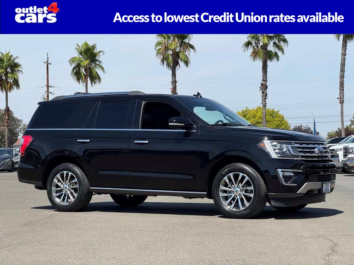 2018 Ford Expedition Limited's photo