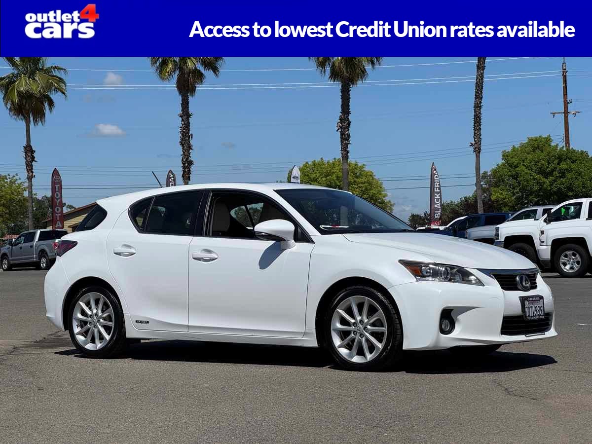 2013 Lexus CT Base