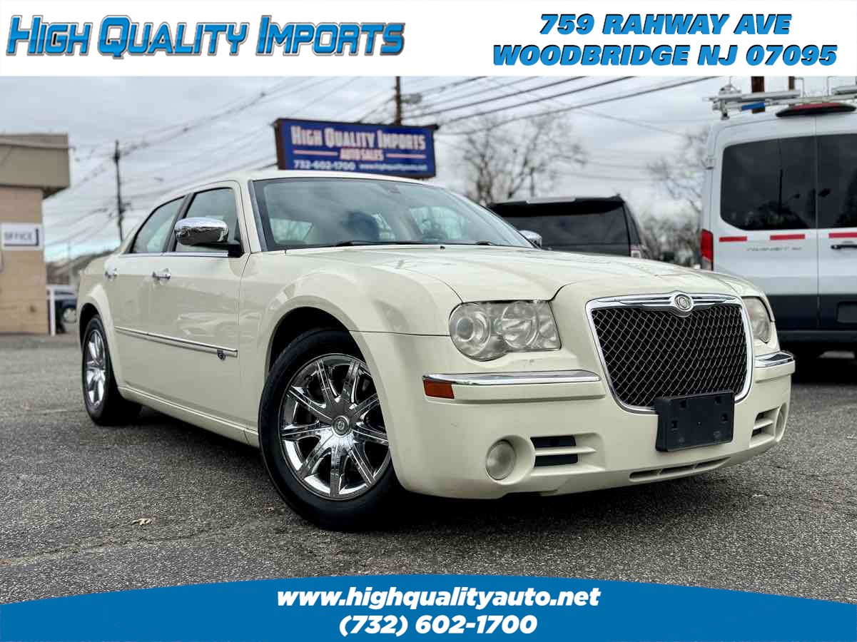 2009 Chrysler 300's photo