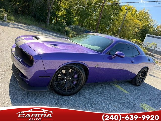 2016 Dodge Challenger SRT