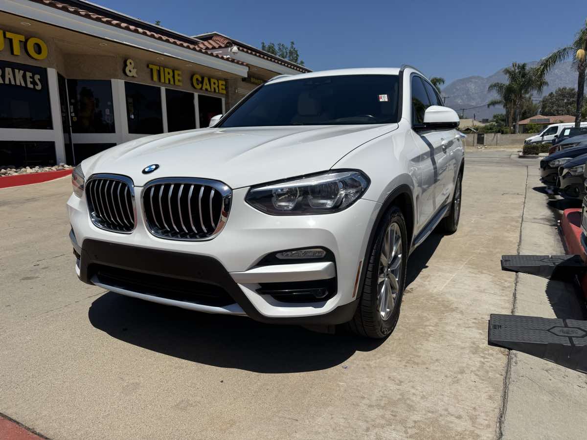 2019 BMW X3 30i's photo
