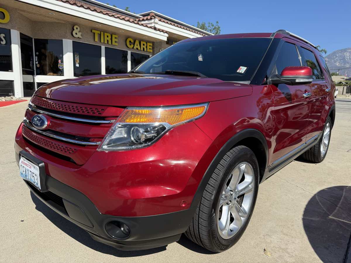 2014 Ford Explorer Limited's photo