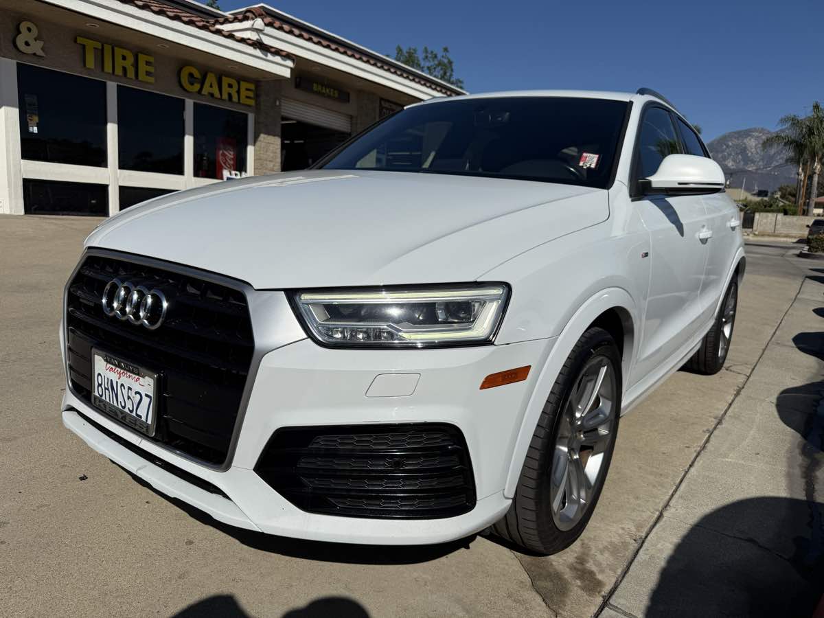 2018 Audi Q3 Premium Plus's photo