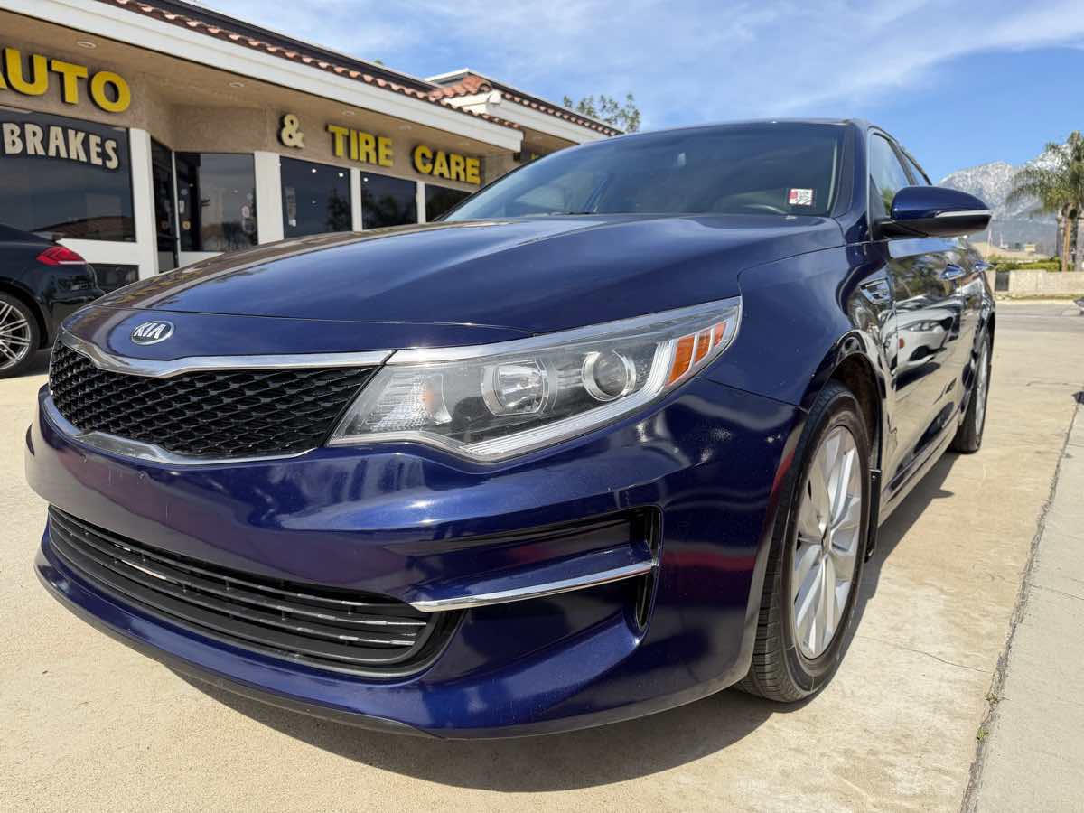 2018 Kia Optima LX