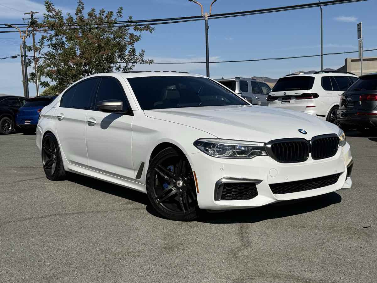 2018 BMW 5 Series M550i's photo