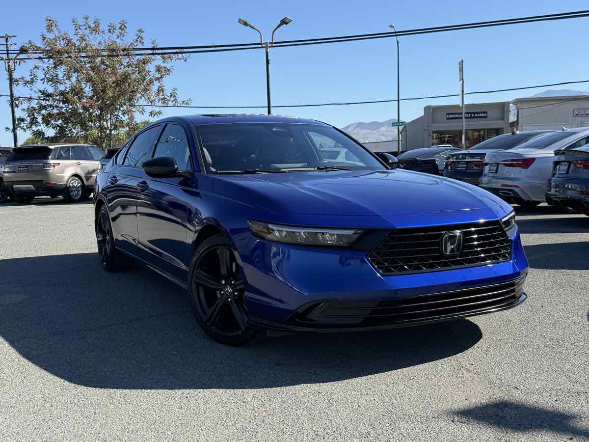 2023 Honda Accord Hybrid Sport-L's photo