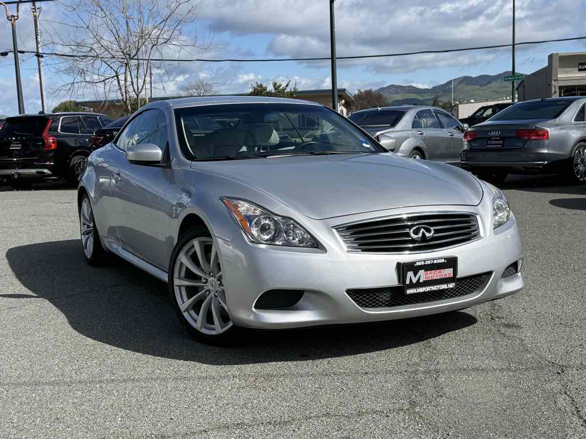 2009 INFINITI G Convertible 37 Sport