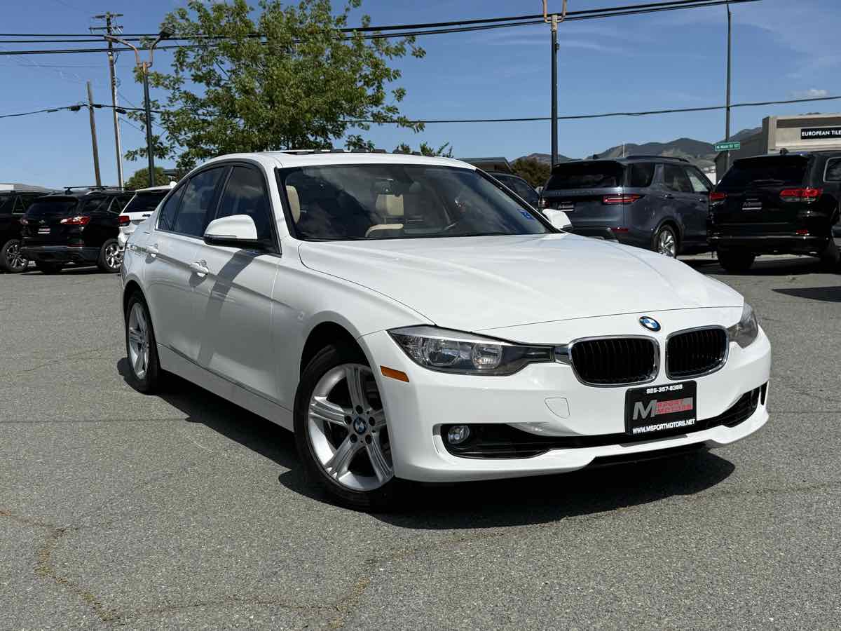 2015 BMW 3 Series 328i