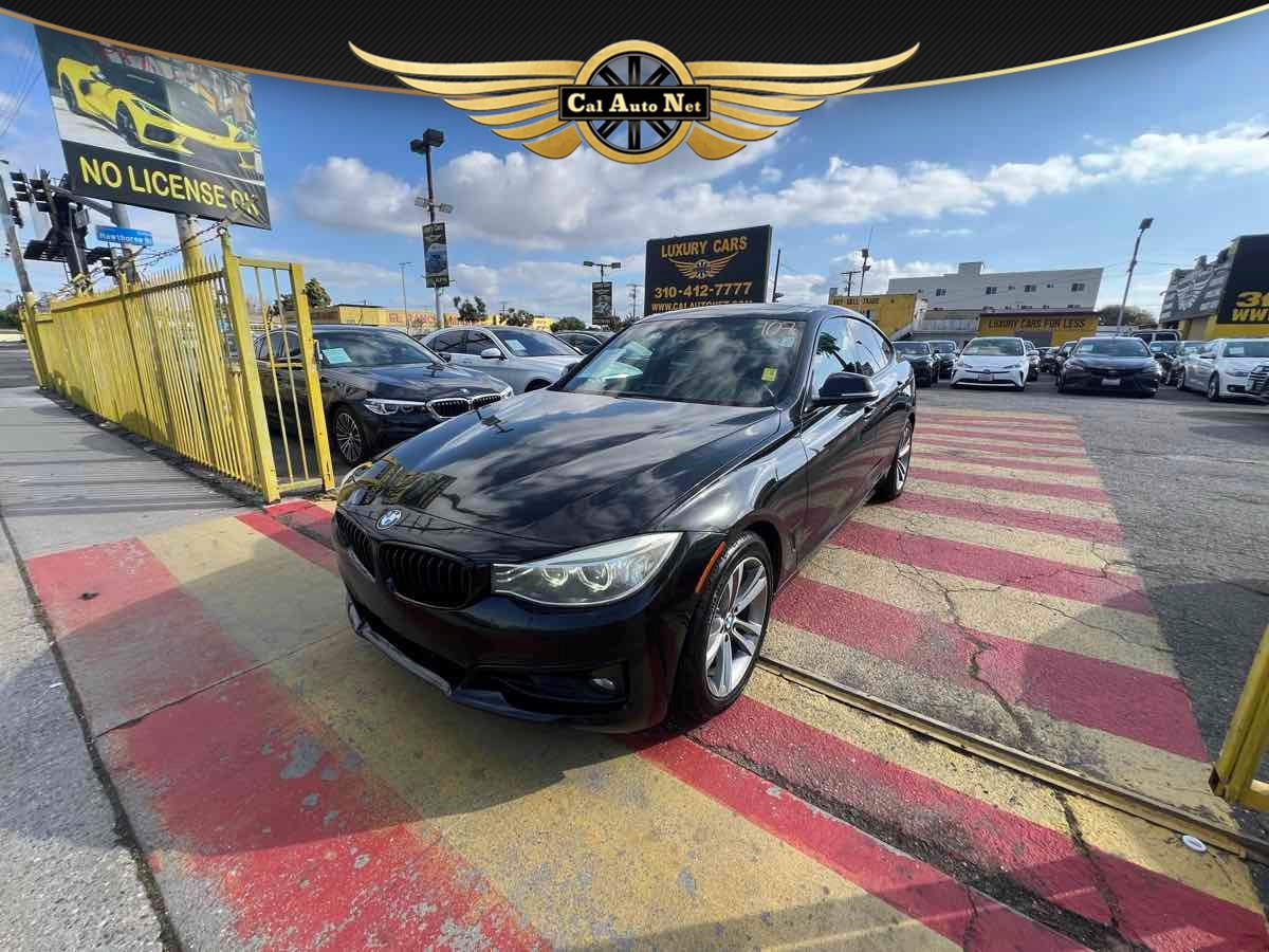 2016 BMW 3 Series 328i's photo