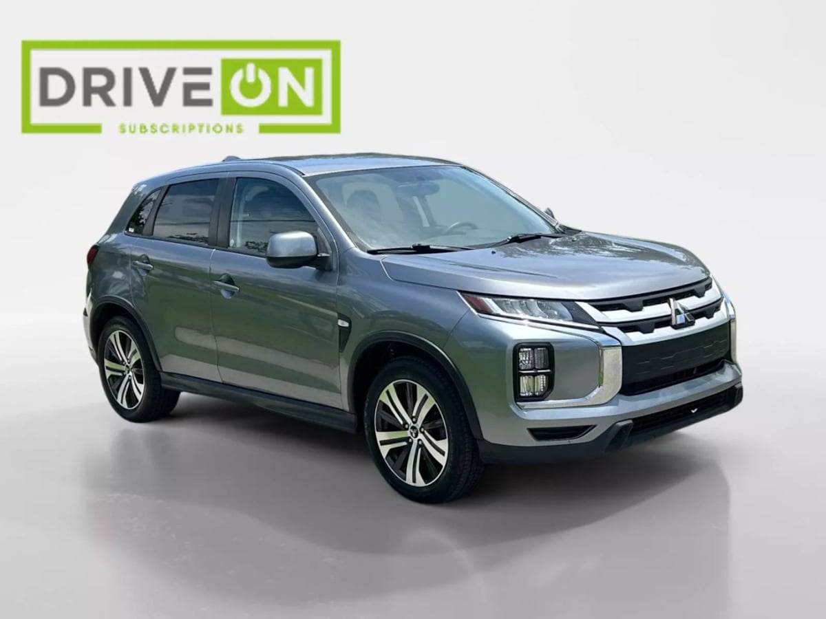 2020 Mitsubishi Outlander Sport ES's photo