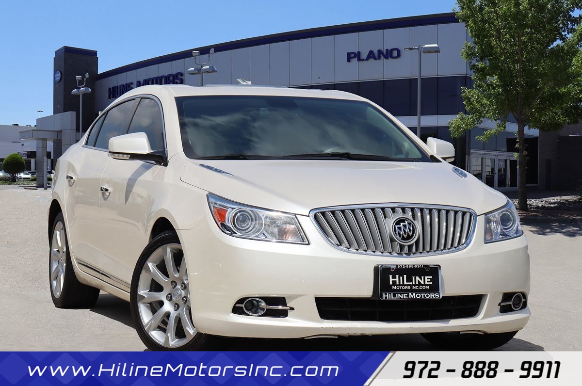 2012 Buick LaCrosse Touring's photo