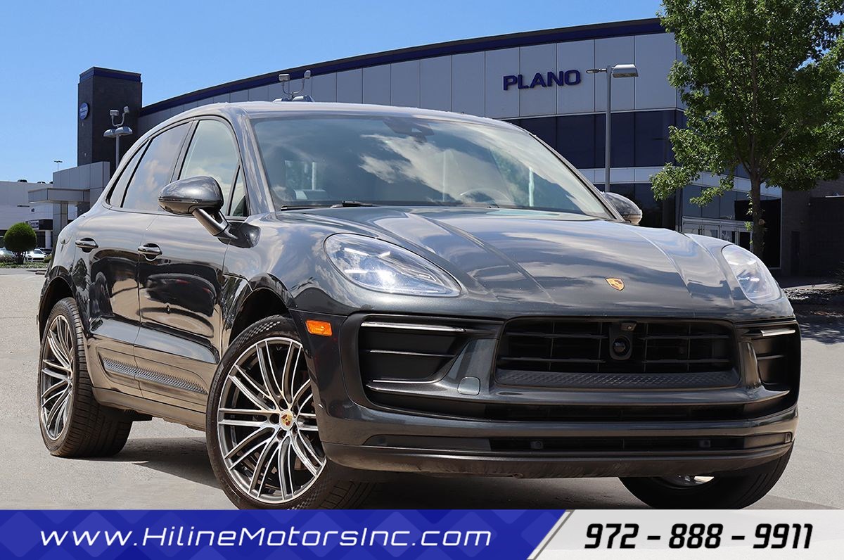 2023 Porsche Macan T's photo