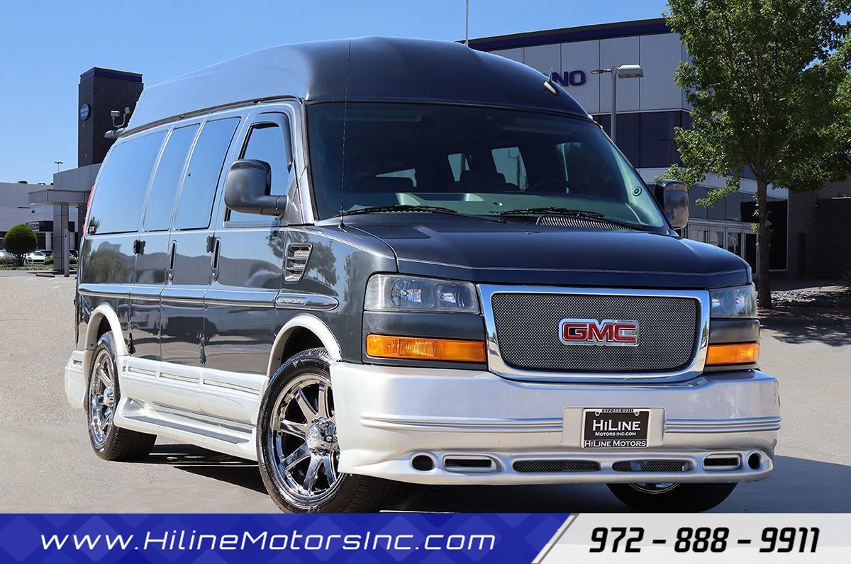 2014 GMC Savana Passenger 1LS's photo