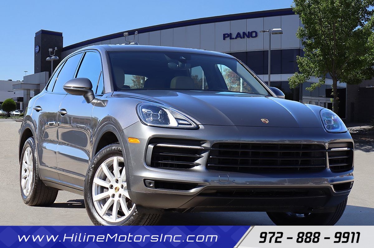 2019 Porsche Cayenne Base's photo