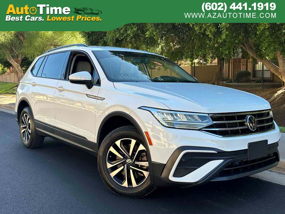 2022 Volkswagen Tiguan S's photo