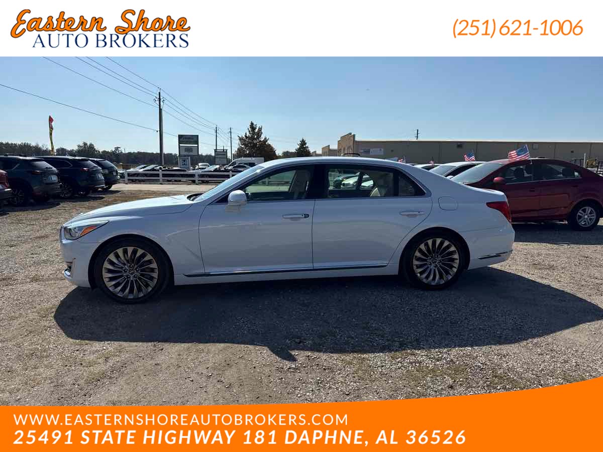 2017 GENESIS G90 Premium's photo