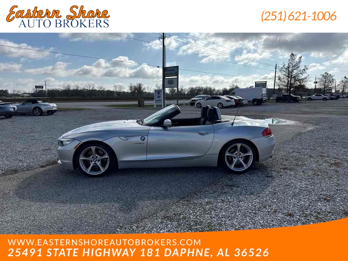 2011 BMW Z4 sDrive30i's photo