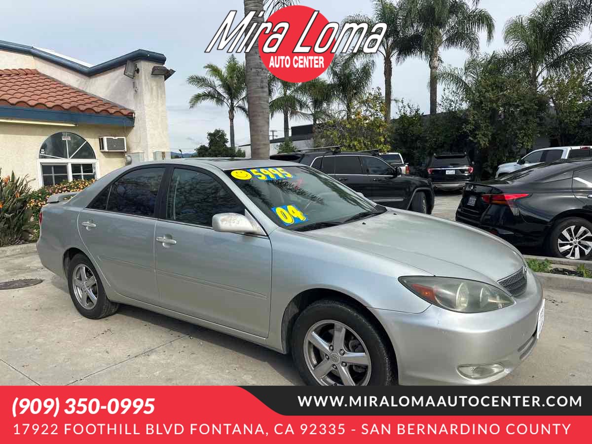 2004 Toyota Camry SE V6