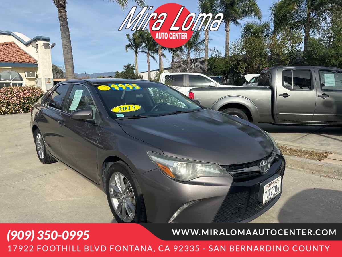 2015 Toyota Camry SE