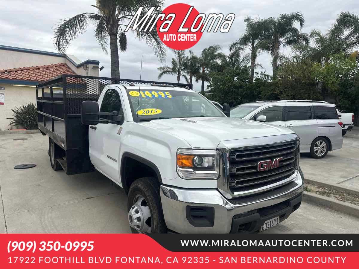 2015 GMC Sierra 3500 Chassis Cab - Image 1