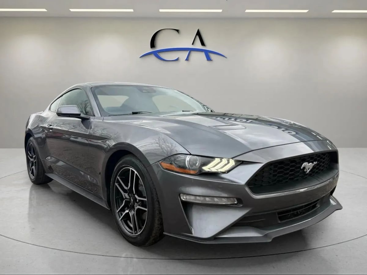 2023 Ford Mustang EcoBoost Premium's photo