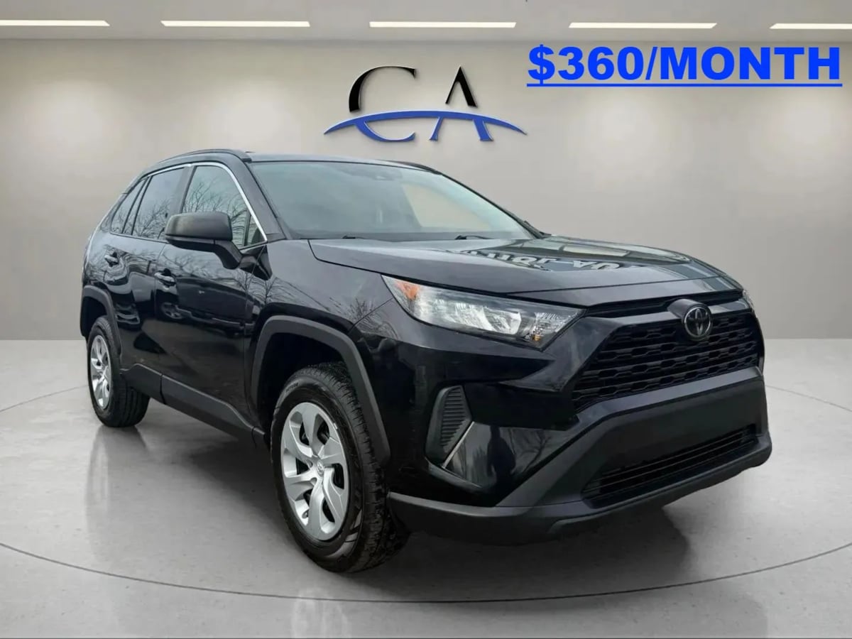 2020 Toyota RAV4 LE