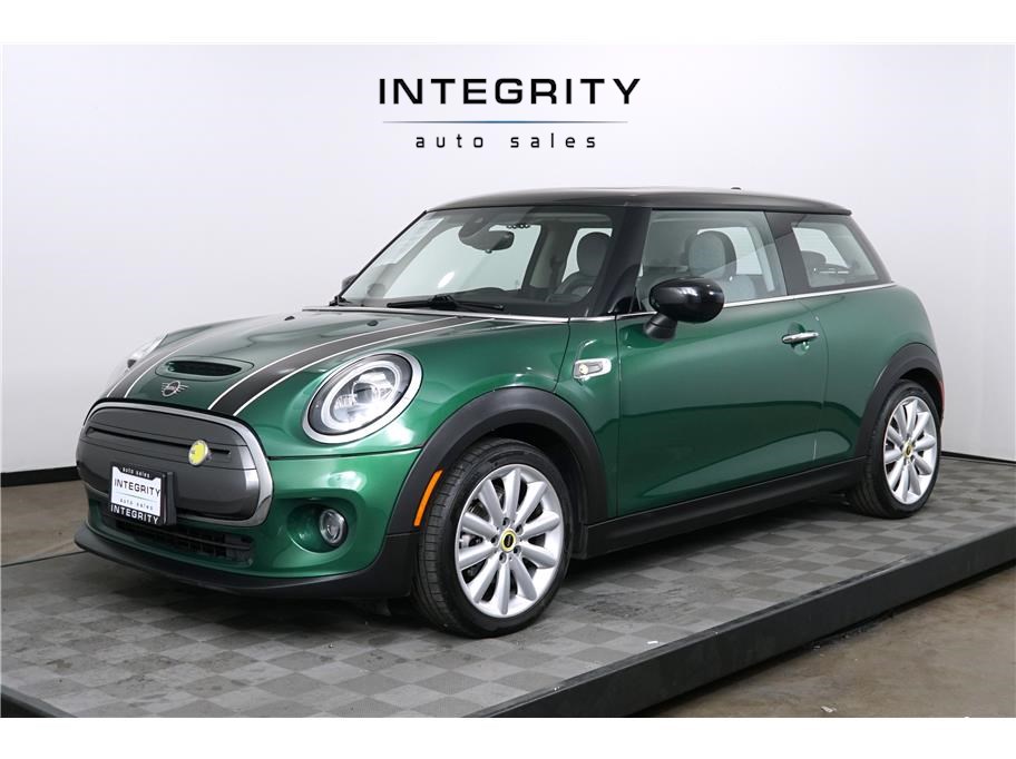 2021 MINI Hardtop 2 Door SE's photo