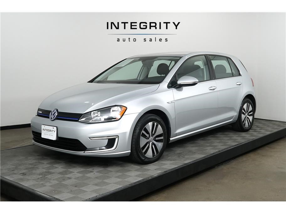 2016 Volkswagen e-Golf