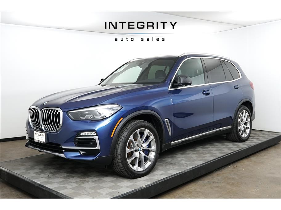 2020 BMW X5 40i's photo