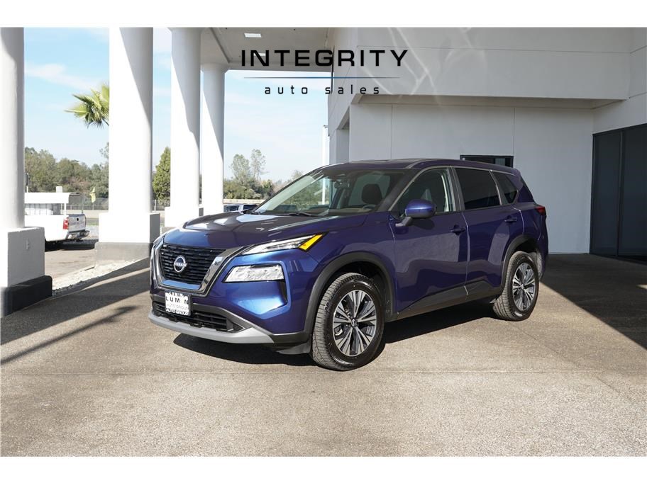 2023 Nissan Rogue SV's photo