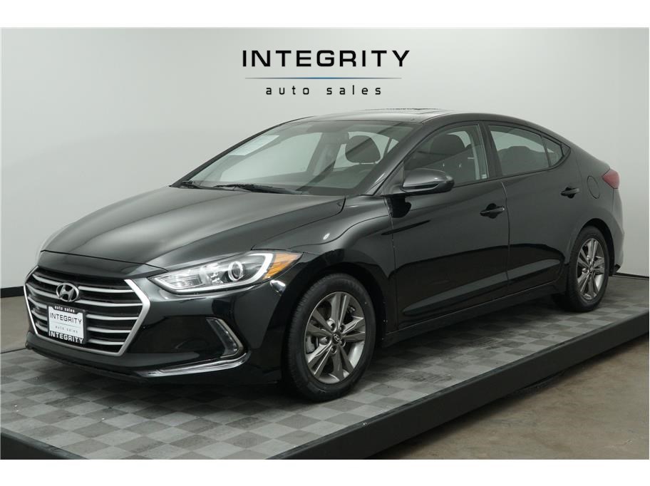 2018 Hyundai Elantra Value Edition's photo