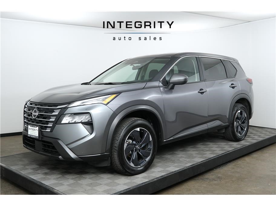 2024 Nissan Rogue SV's photo