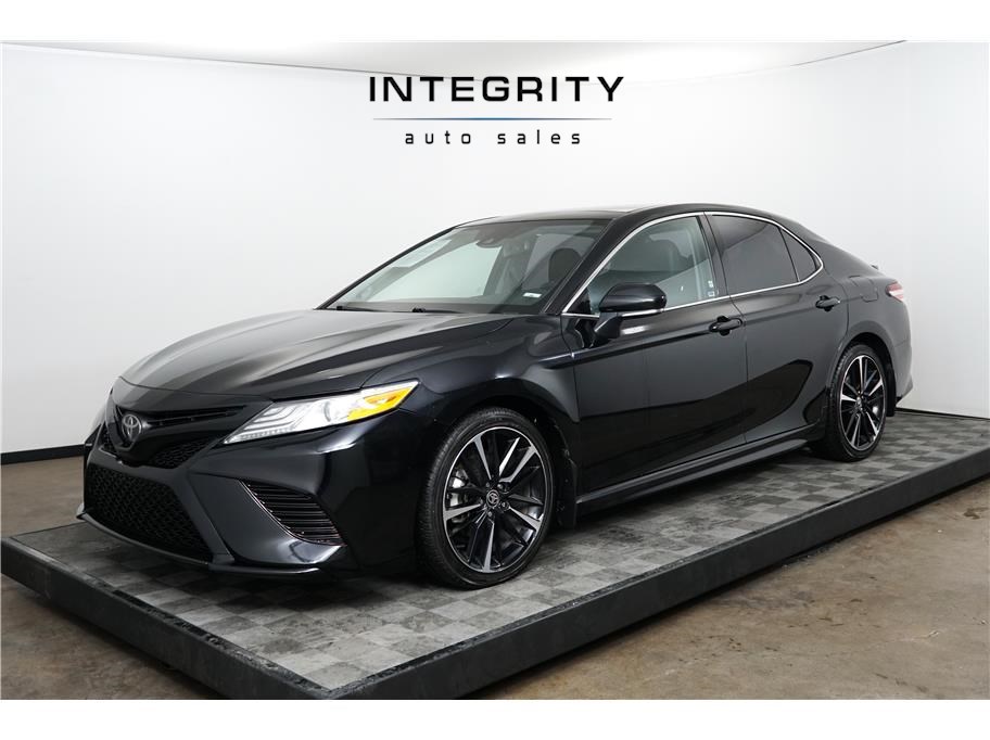 2020 Toyota Camry XSE