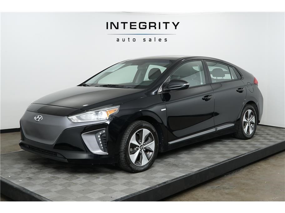 2018 Hyundai IONIQ Base's photo