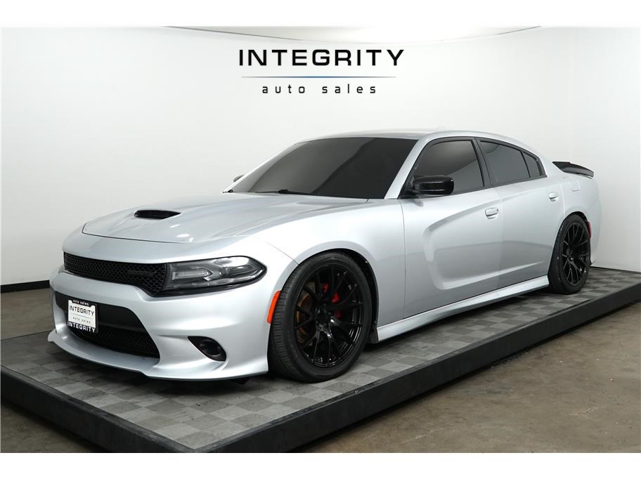 2020 Dodge Charger R/T's photo
