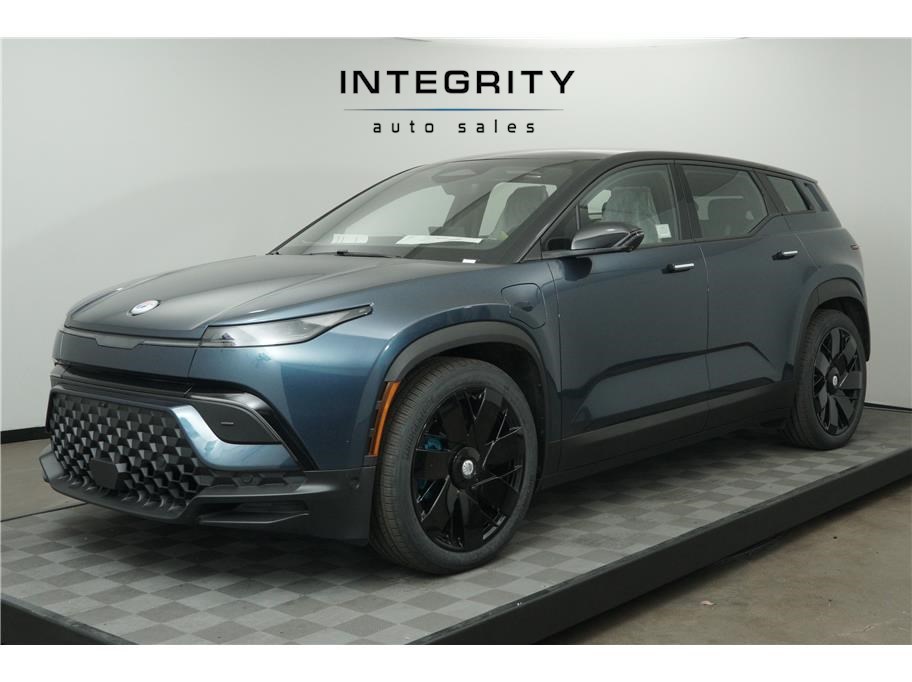 2023 Fisker Ocean Extreme's photo