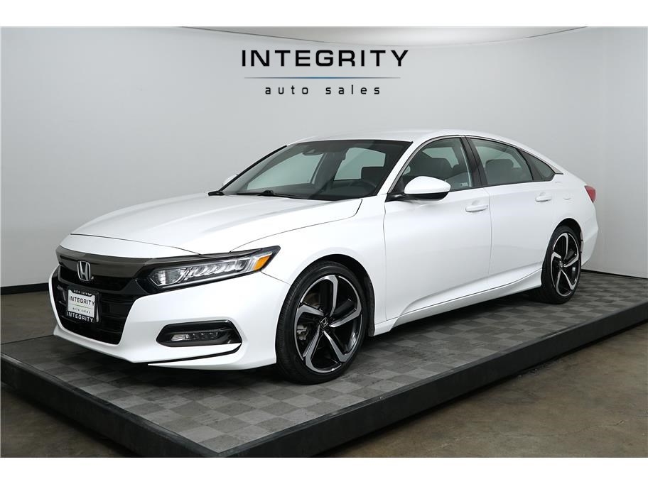 2020 Honda Accord Sport's photo