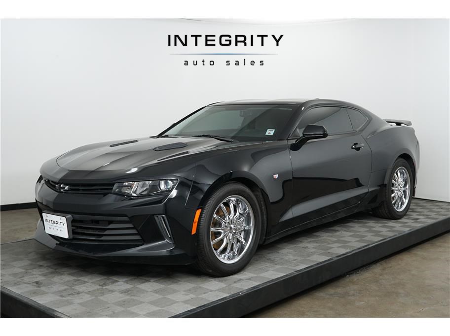 2016 Chevrolet Camaro 1LT's photo
