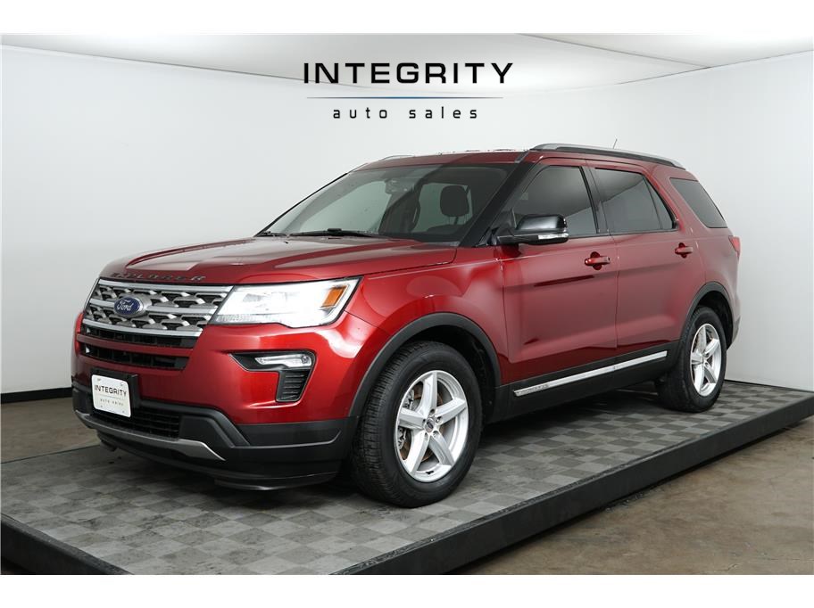 2018 Ford Explorer XLT's photo