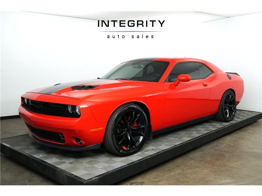 2016 Dodge Challenger SXT